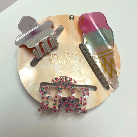 NWT ice cream 🍦🌺🍦 Spa Bunny Hair Claws Clips set of 3 - Picture 3 of 14